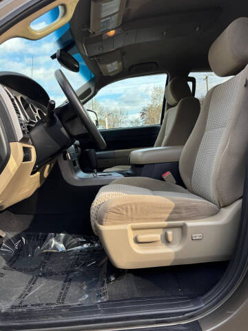 2012 Toyota Tundra Grade