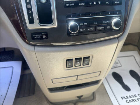 2013 Nissan Quest
