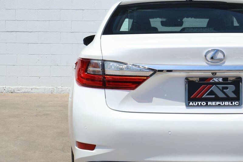 2018 Lexus ES 350