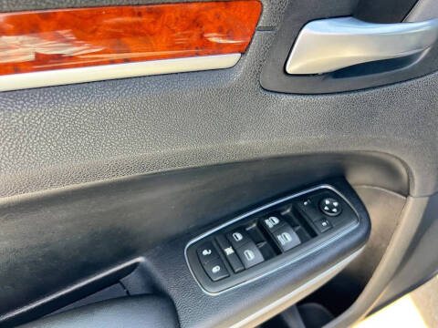 2013 Chrysler 300