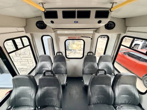 2017 Ford E-Series E-450 SD