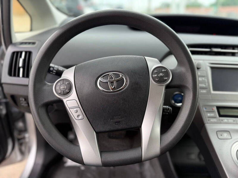 2013 Toyota Prius Two