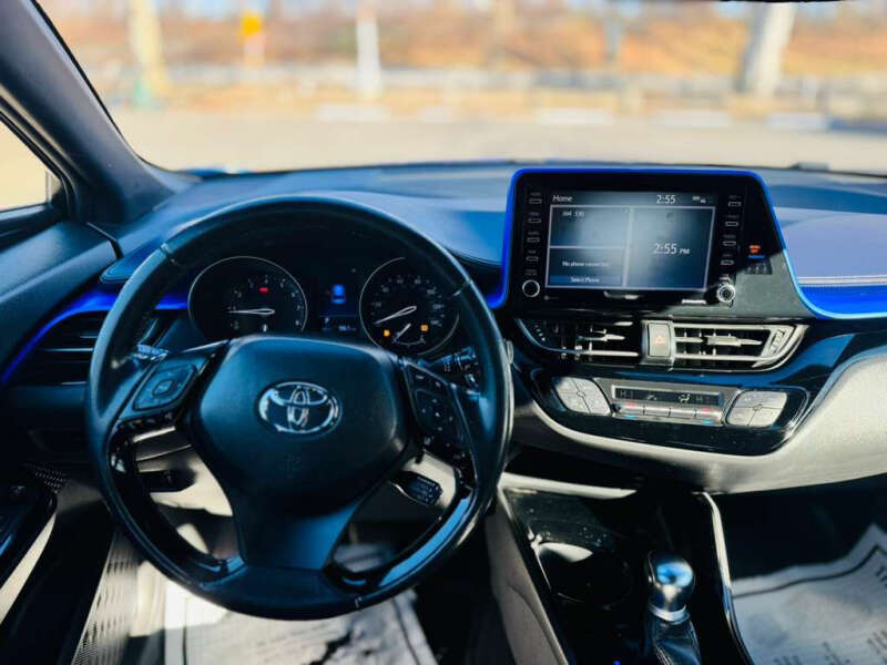 2020 Toyota C-HR XLE