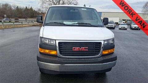 2025 GMC Savana 2500