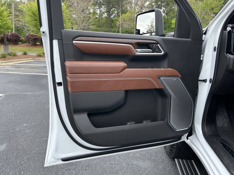 2025 GMC Sierra 3500HD