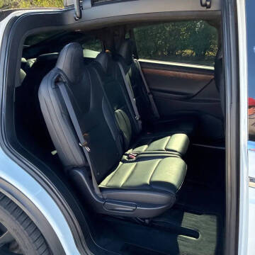 2021 Tesla Model X Long Range Plus