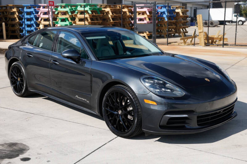 2020 Porsche Panamera