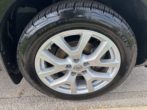 2011 Nissan Rogue SV