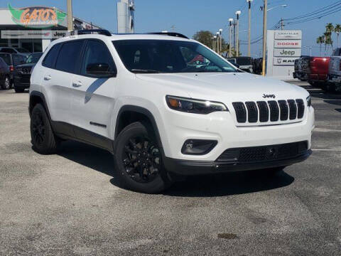 2023 Jeep Cherokee for sale at GATOR'S IMPORT SUPERSTORE in Melbourne FL