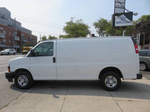 2019 Chevrolet Express 2500