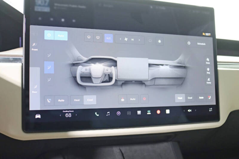 2023 Tesla Model X Standard Range