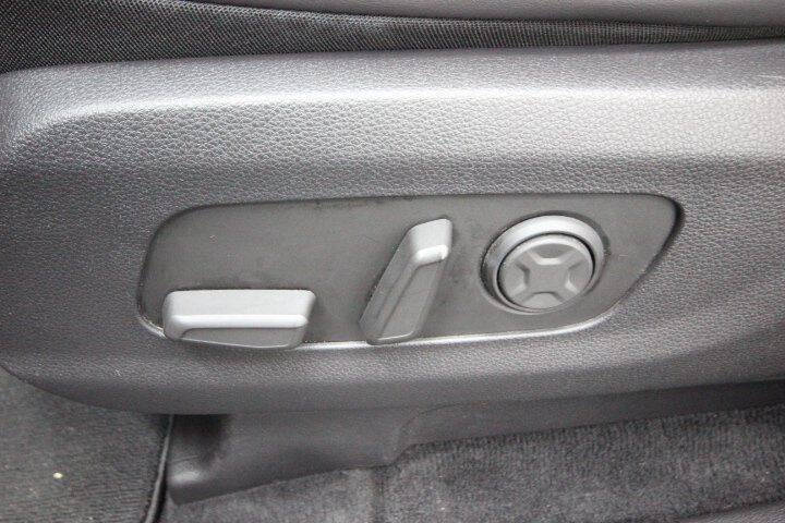 2022 Kia Carnival SX