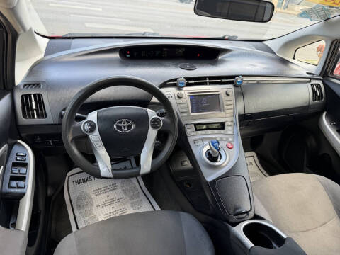 2013 Toyota Prius Two