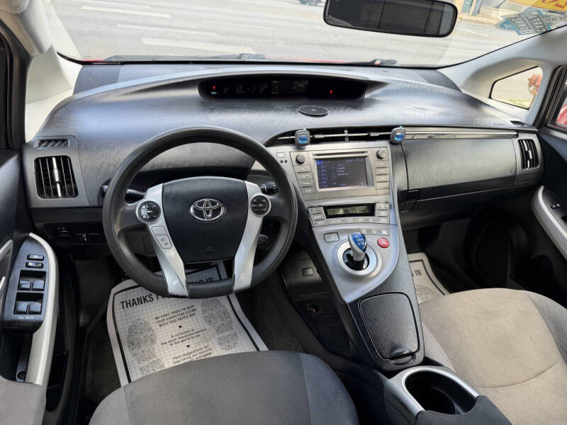 2013 Toyota Prius Two