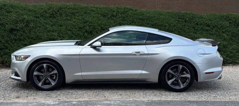 2015 Ford Mustang V6
