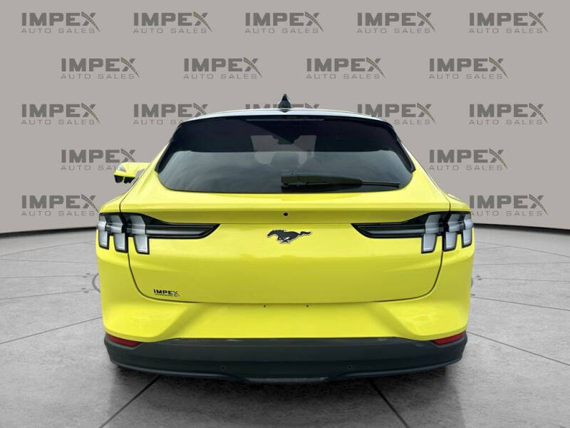 2025 Ford Mustang Mach-E Premium