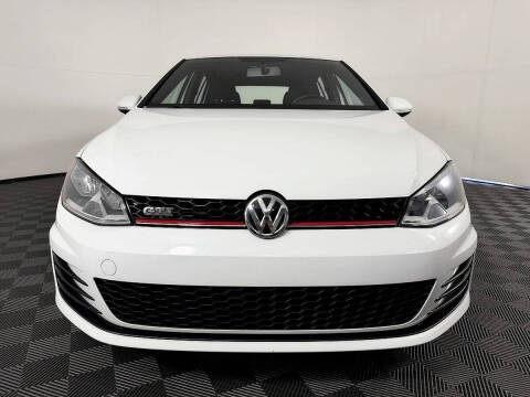 2017 Volkswagen Golf GTI S