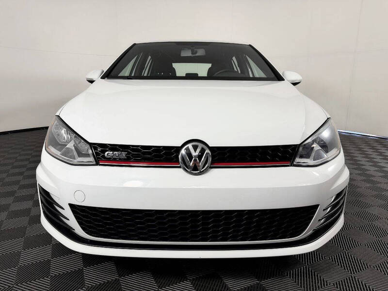 2017 Volkswagen Golf GTI S