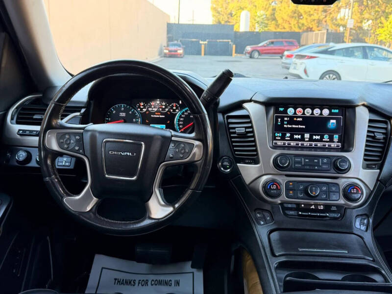 2017 GMC Yukon Denali