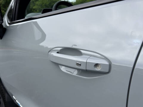 2025 Chevrolet Silverado EV LT