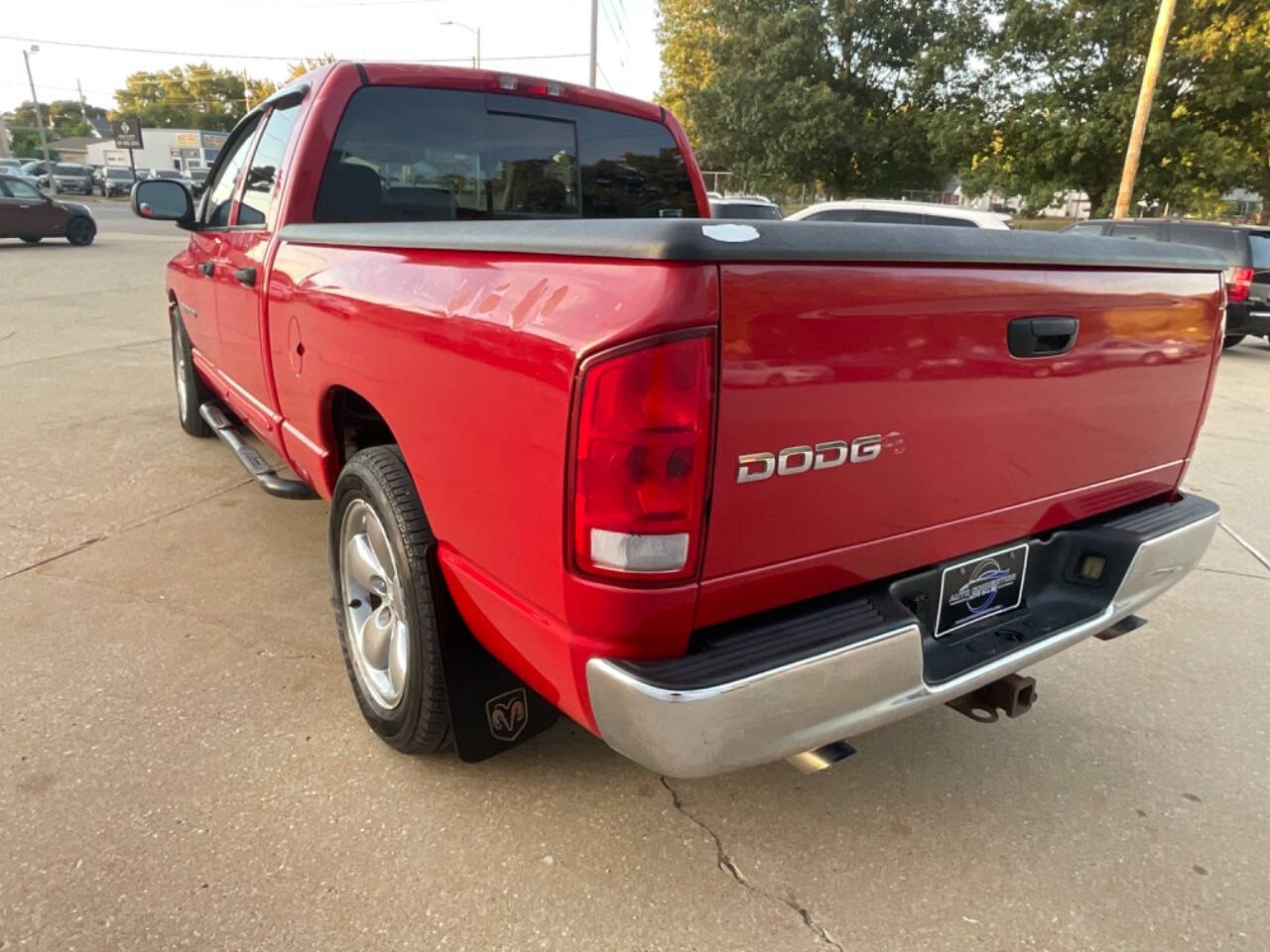 2003 Dodge Ram 1500 for sale at Auto Connection in Waterloo, IA