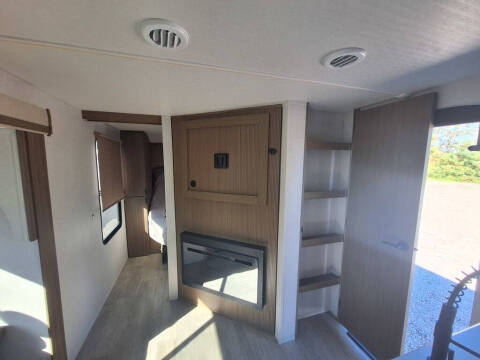 2025 Forest River Salem 26DBUDX