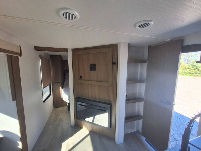 2025 Forest River Salem 26DBUDX