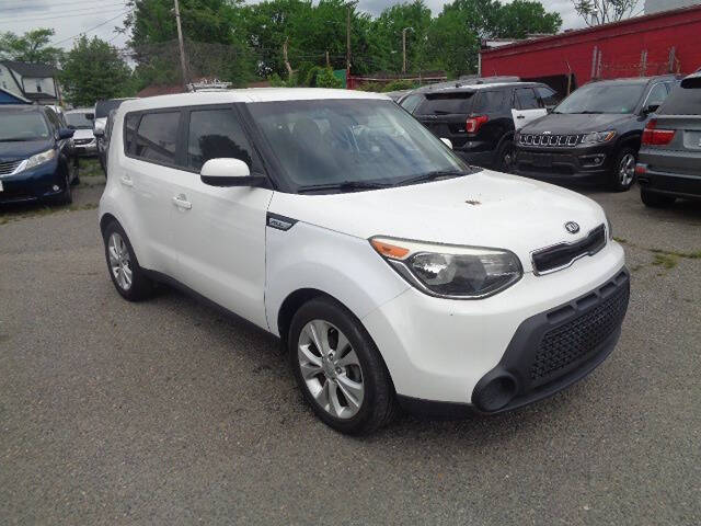 2015 Kia Soul +