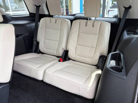 2017 Ford Explorer Platinum