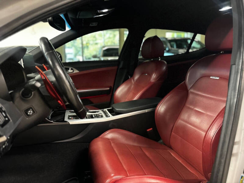 2019 Kia Stinger GT2