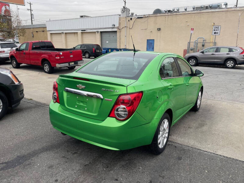 2014 Chevrolet Sonic LT Auto