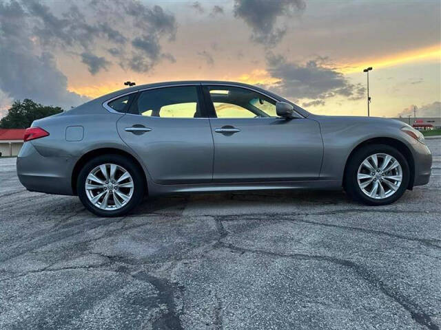 2011 INFINITI M37 for sale at New Legacy Automotive Company in Saint Louis, MO