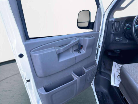 2020 Chevrolet Express 2500