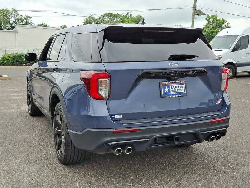 2021 Ford Explorer ST