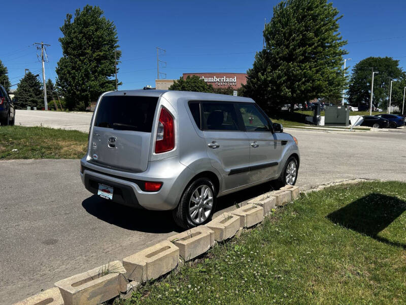 2012 Kia Soul +