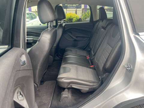 2016 Ford Escape SE