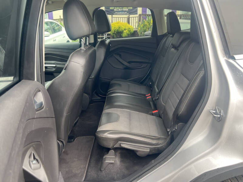 2016 Ford Escape SE