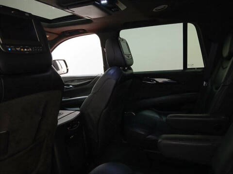 2016 Cadillac Escalade Platinum