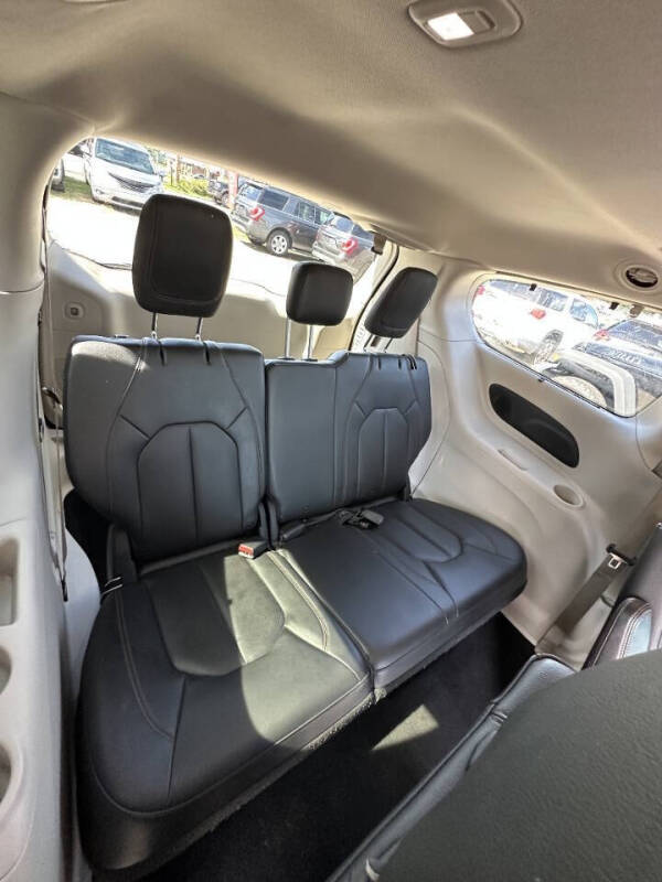 2018 Chrysler Pacifica Touring L Plus