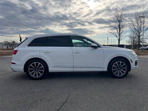2017 Audi Q7 2.0T quattro Premium Plus