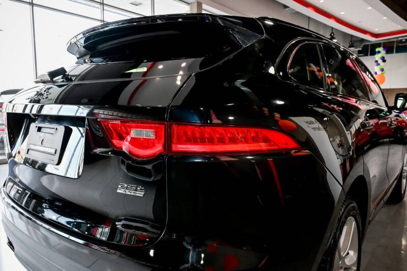 2019 Jaguar F-PACE 25t R-Sport