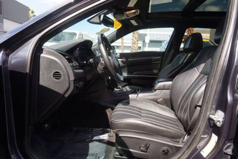 2018 Chrysler 300 S