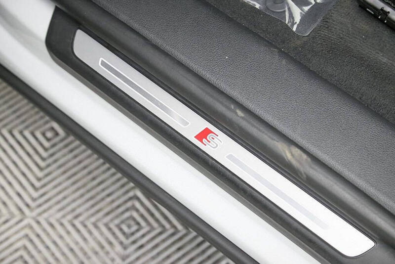 2023 Audi Q8 quattro Premium Plus 55 TFSI