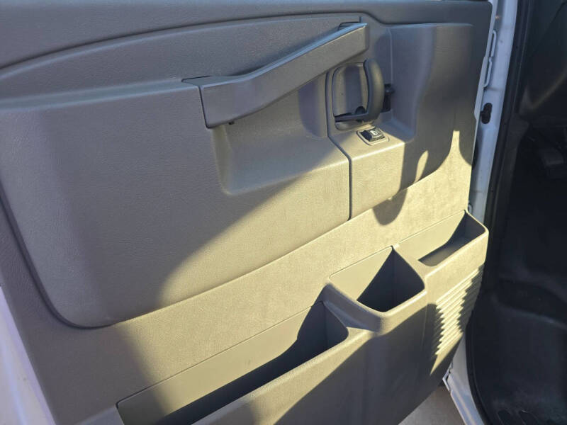 2021 Chevrolet Express 2500