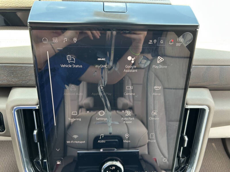 2025 GMC Yukon XL Denali