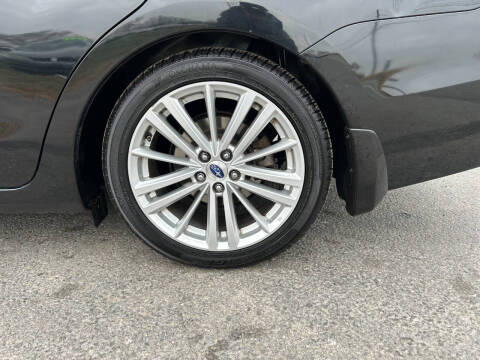 2015 Subaru Impreza 2.0i Premium