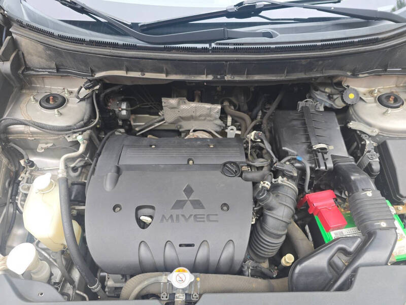 2014 Mitsubishi Outlander Sport SE