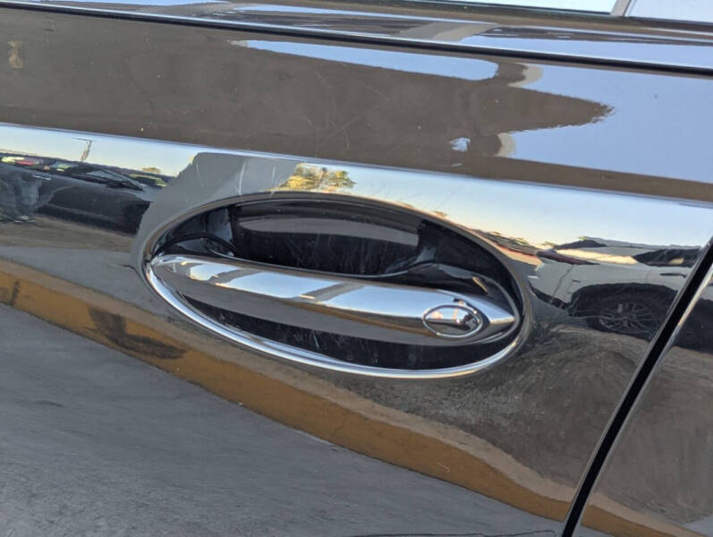 2023 BMW 3 Series 330e