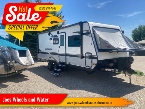 2021 Jayco Jay  Feather X23E