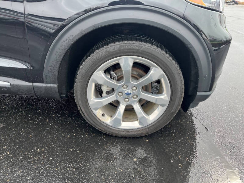 2020 Ford Explorer Platinum